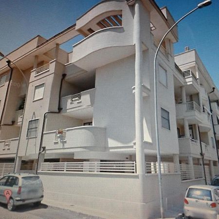Lady Casa Apartment Brindisi Bagian luar foto